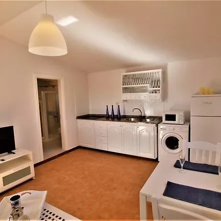 Estudio La Caleta Apartman